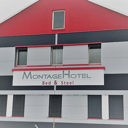 Montagehotel Bed & Steel Linz Exterior photo