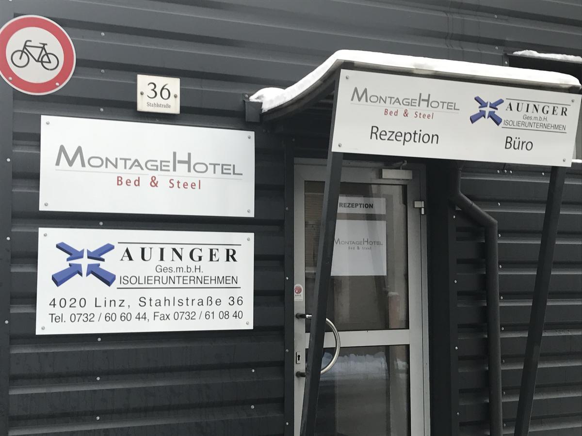 Montagehotel Bed & Steel Linz Exterior photo